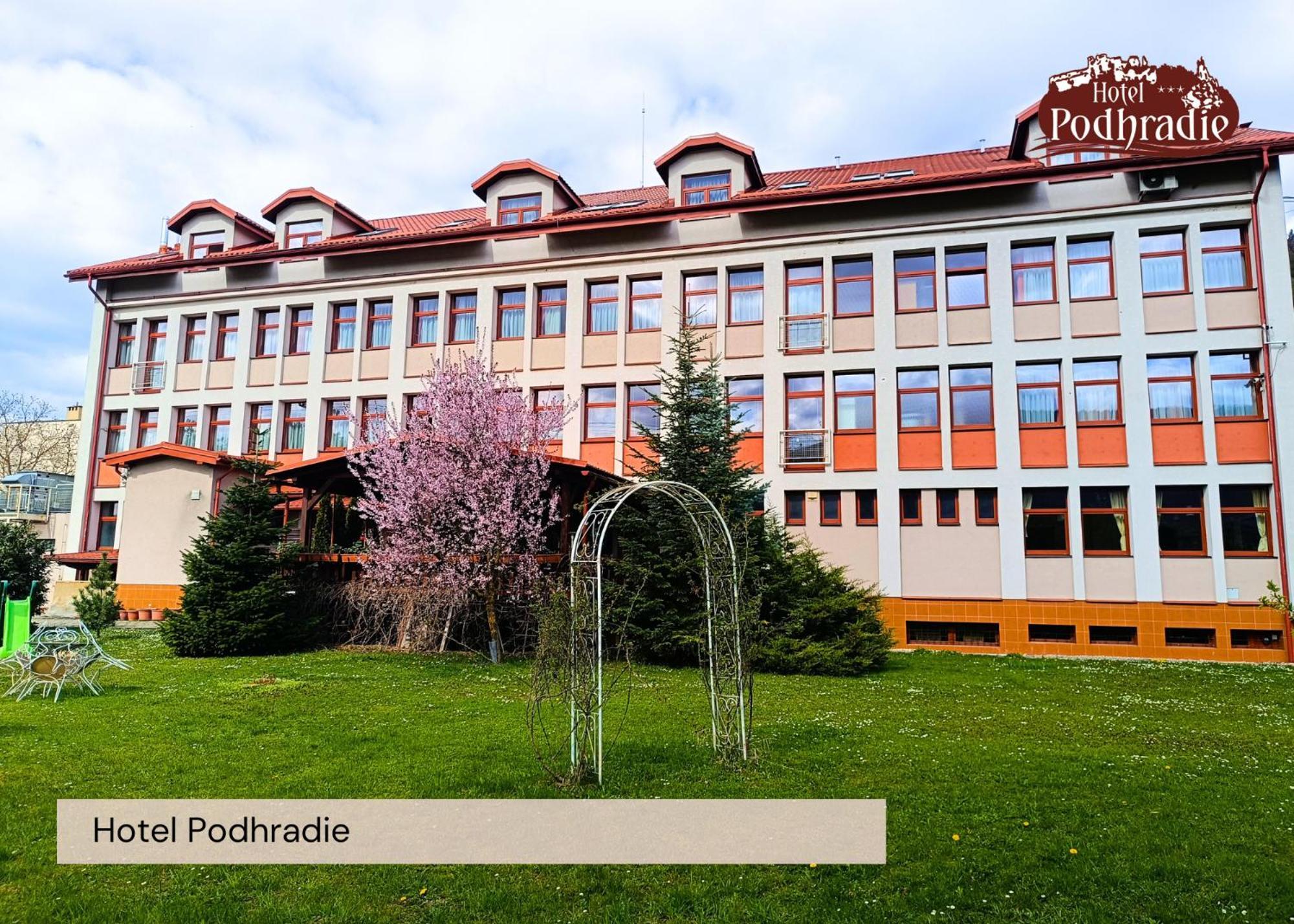 Hotel Podhradie Povazska Bystrica Exterior photo